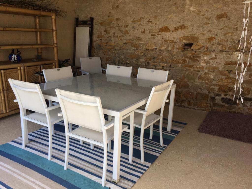 Ecole De La Route Bleue Bed & Breakfast Moiry Exterior photo